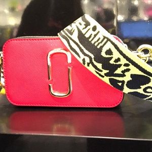 Marc jacobs snap shot